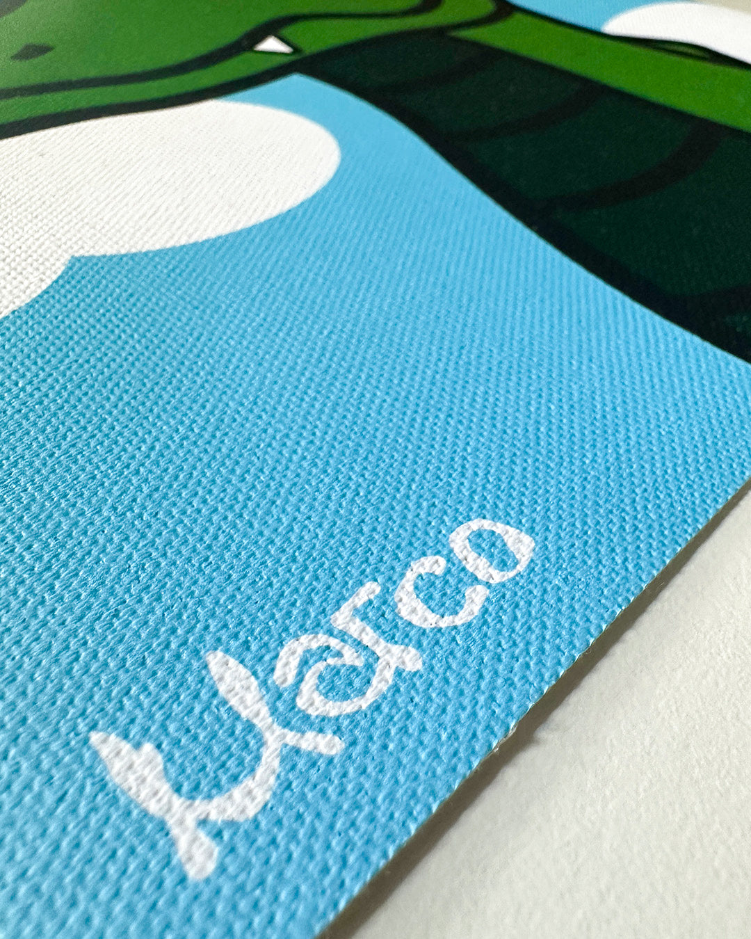 IRWIN – Print auf hochwertigem Leinwandstoff